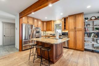 Breckenridge Mountain Retreat with Grill and Views - 8
