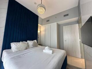 Elegant 1BHK Apartment in Business Bay - 7