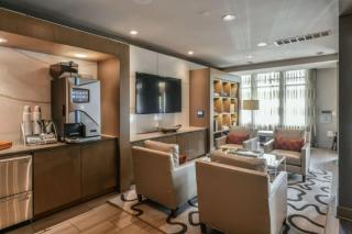Quiet Comfort and Urban Style 2Bedroom Condo 31 - Birmingham - 9