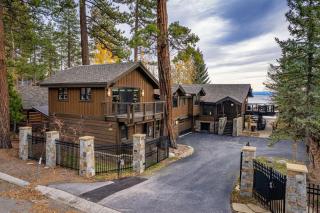 Aqua Vista Lakefront Estate by Tahoe Getaways - 6 BR in Carnelian Bay w Buoy, Pier & Game Room - 6