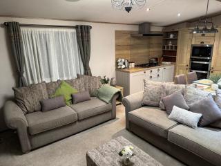 Summer Days at Seven Bays Padstow - 4