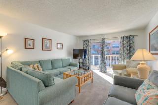 Central Cocoa Beach Condo with View, Steps to Beach! - Cocoa Beach - 6