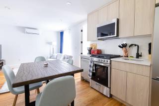 323-2 Spacious 2BR Williamsburg - 9