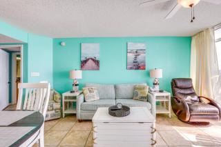 Walk to SkyWheel Oceanfront Myrtle Beach Condo! - Myrtle Beach - 7
