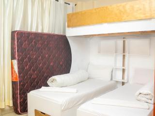 Luxury Two Bedroom Master & Suite Apartment - 7