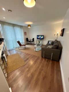 City Centre Upgraded Flat - Birmingham - 0