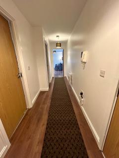 City Centre Upgraded Flat - Birmingham - 5