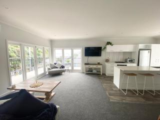 Sun Sea Scenery - Newly Renovated - Napier - 6