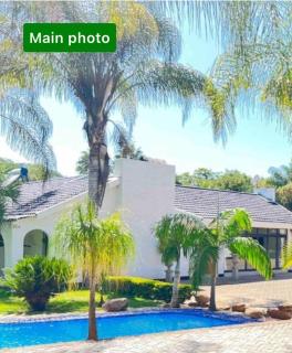 Hillside exquisite executive lodge - 9