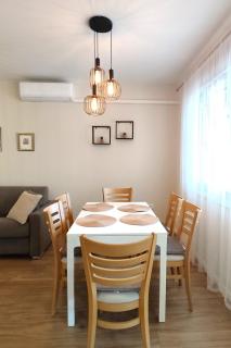Apartments with parking space Trogir - 23849 - 2