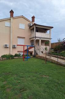 Apartments with parking space Lopar, Rab - 23736 - 2