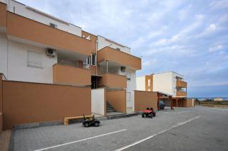 Apartments with a swimming pool Nin, Zadar - 23930 - Nin - 8