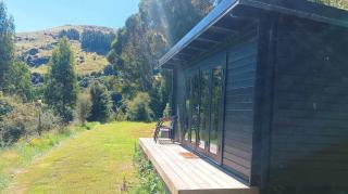Okuti Cabin, Little River - - 0
