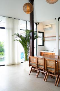Villa Mila Mou - Spacious 4 BR Poolvilla in Canggu - Badung - 3