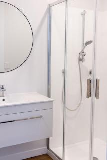 Cosy Retreat, Pets Welcome! - - 3