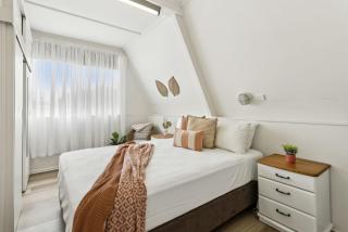 Rye Beach Chalet and Loft - 3