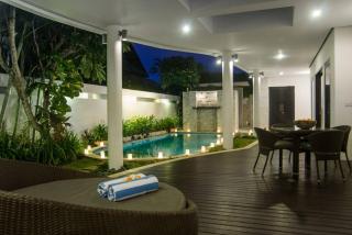 The Residence Seminyak - Seminyak - 7