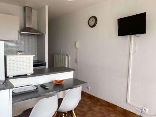 Appartement T1 lumineux avec balcon et vue sur étang à Balaruc-les-Bains - FR-1-553-295 - Balaruc-les-Bains - 5