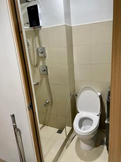 10 minutes from MOA - Cozy Condo with Hot Shower & Balcony - Manila - 1