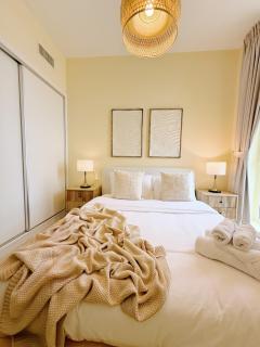 Luxury Boho Retreat Serene Lagoon Views - Abu Dhabi - 2