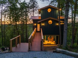 Birdhouse Deluxe - Rogers - 9