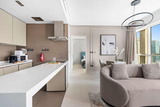 Silkhaus chic 1BDR in west avenue with Pool & gym access - Dubái - 6