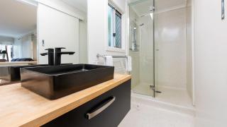 Coconut Palms Spacious 1 Bedroom Apartment - Scarness - 2