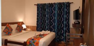 KevinsBearsholaResidency - Kodaikānāl - 4
