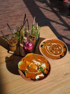 Yes Hotel By The Ganges - 3