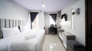 Nice and Comfy Studio at Grand Dharmahusada Lagoon Apartment By Travelio - Surabaya - 8