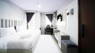 Nice and Comfy Studio at Grand Dharmahusada Lagoon Apartment By Travelio - Surabaya - 6