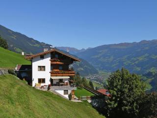 Apartment in Hippach im Zillertal with a view - Mühlen - 3