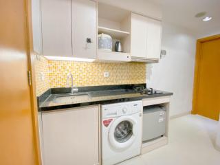 1BR at The Mansion Kemayoran Apartment near JIEXPO By Travelio - 2