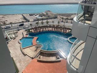 Grand Pool, 1 Bedroom Sea View Apartment - Dilmunia Island - 0