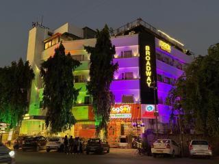 Hotel Broadway Udaipur - Udaipur - 0