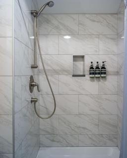Waterview,impeccable Studio Cottage, Walk To Town - Eastsound - 1