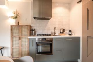 Vanjewelste Tiny House in het groen bij Enschede - 6