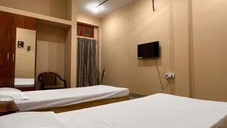 Leafyinn-Perfect Twin Room! - Guwahati - 4