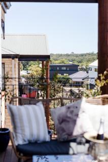 Champagne Skies - In Town Upstairs Apartment - Margaret River - 6