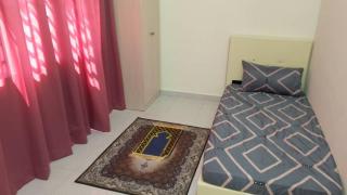 Azleeda Family Homestay - Kangar - 1