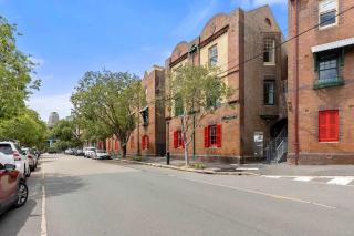 Ground-Floor Retreat in Dawes Point - Sydney - 5
