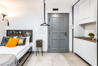 Comfortable Underground Studio in Poznań by Rent like home - Poznan - 1