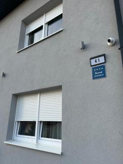 Sleep&Fly Zagreb AIRPORT APARTMENTS - Velika Gorica - 9