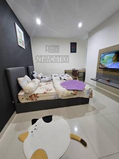 Riani Staycation - Kuching - 0