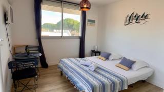 091-Les Cyprianes - 2 pers - Parking - Piscine - 8