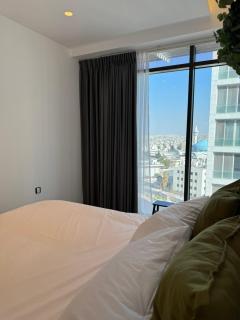 DAMAC Penthouse - City View - 0