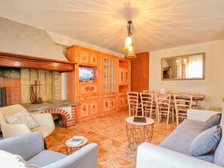 FORTE DEI MARMI STAY - with Garden, Near The Sea - Cinquale - 1