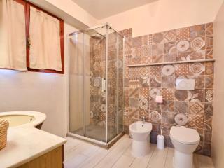 FORTE DEI MARMI STAY - with Garden, Near The Sea - Cinquale - 4