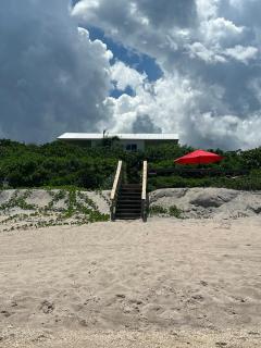 5 Bedroom Secluded Beachfront in Melbourne FL - 3