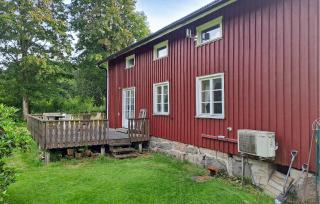 4 Bedroom Awesome Home In Öxabäck - Öxabäck - 3